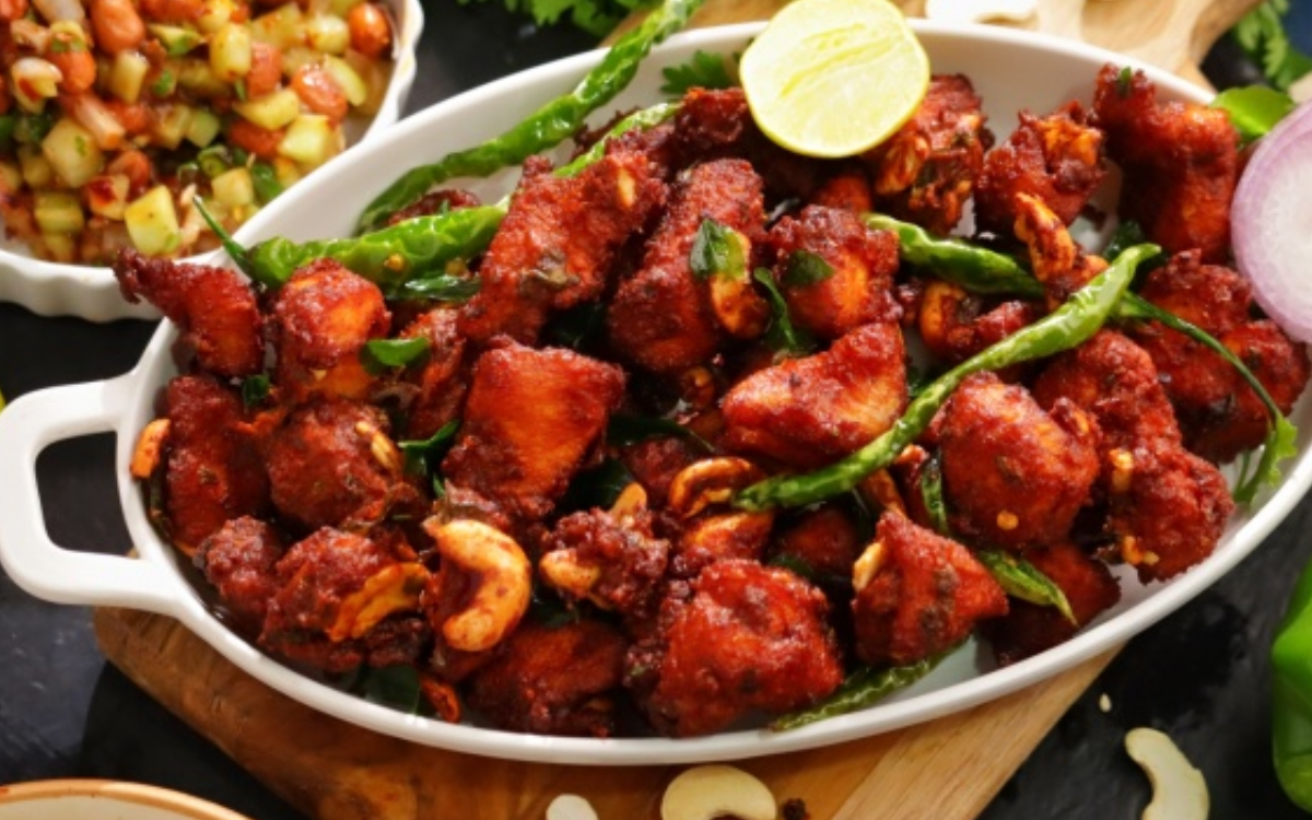 Andhra-style Spicy Chicken Pakora